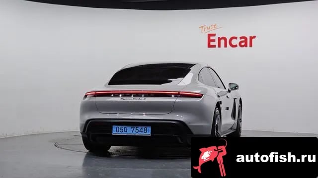 Porsche Taycan Taikan 2021 года - вид 4