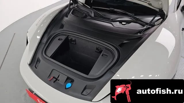 Porsche Taycan Taikan 2021 года - похожие автомобили