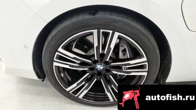 BMW 7-Series 7 Series (G70) 2023 года - вид 5