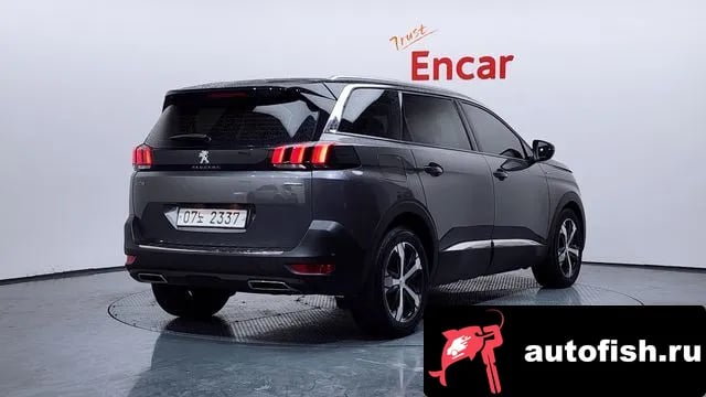 Peugeot 5008 5008 second generation 2018 года - вид 2