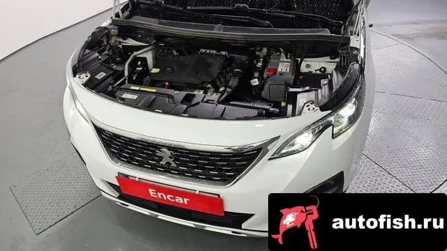 Peugeot 3008 3008 second generation 2018 года - вид 6