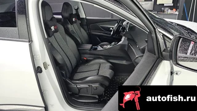 Peugeot 3008 3008 second generation 2018 года - похожие автомобили