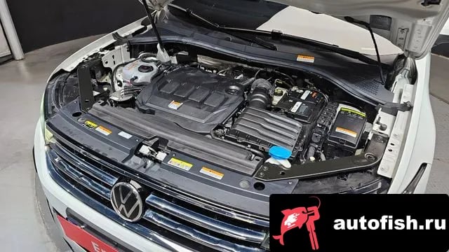 Volkswagen Tiguan Tiguan second Generation 2021 года - вид 6