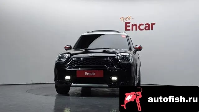 Mini Countryman Cooper Country Man 2018 года - вид 3