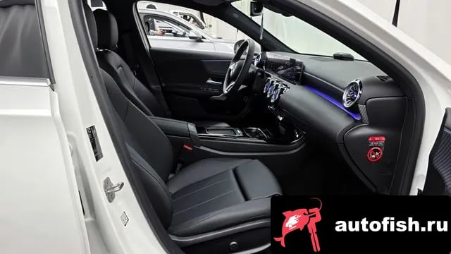 Mercedes-Benz A-Class A-Class W177 2025 года - похожие автомобили