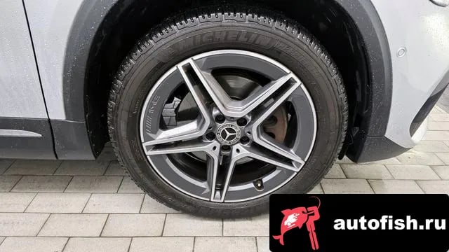 Mercedes-Benz GLA-Class GLA - Class H247 2020 года - вид 5