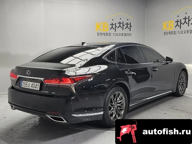 Lexus LS LS500 5th generation 2018 года - вид 5