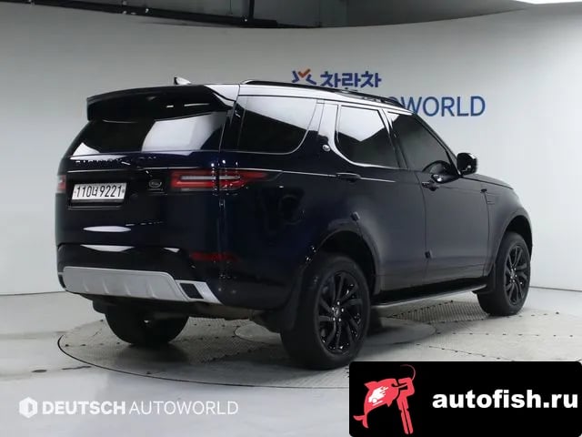 Land Rover Discovery Discovery 5 2020 года - вид 3
