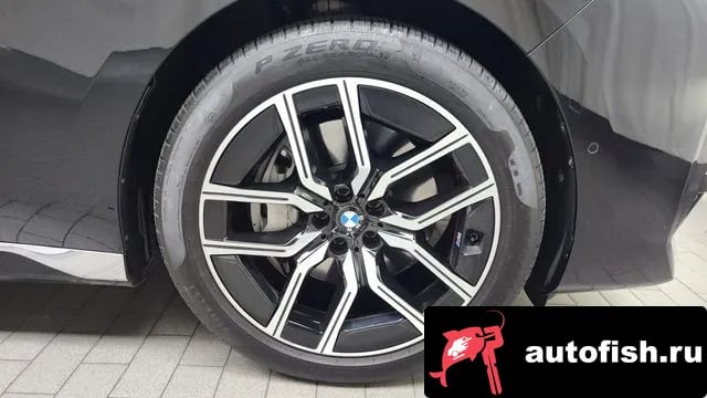 BMW 7-Series 7 Series (G70) 2023 года - вид 5