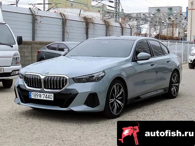 BMW 5-Series 5 Series (G60) 2025 года - вид 1