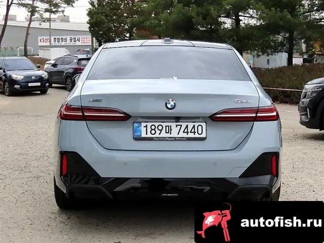 BMW 5-Series 5 Series (G60) 2025 года - вид 4