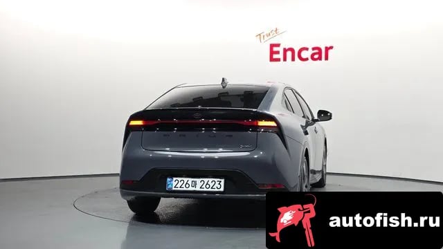 Toyota Prius Prius 5th Generation 2024 года - вид 4