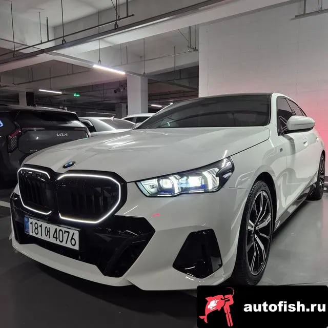 BMW 5-Series 5 Series (G60) 2025 года - вид 1