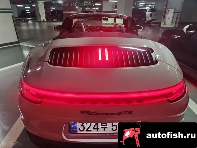 Porsche 911 911 (992) 2023 года - вид 4