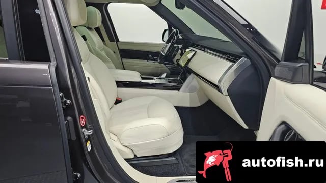 Land Rover Range Rover Range Rover 5th Generation 2024 года - вид 3
