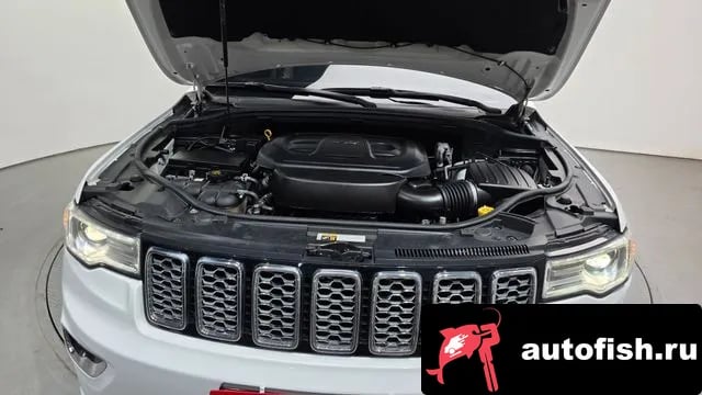 Jeep Cherokee Grand Cherokee 2020 года - вид 6