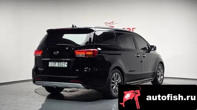Kia Carnival All New Carnival 2018 года - автомобиль из Южной Кореи