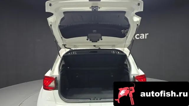 Hyundai Venue Venue 2022 года - похожие автомобили