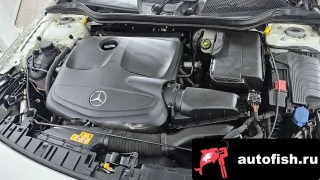 Mercedes-Benz GLA-Class GLA-Class X156 2019 года - вид 6
