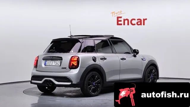 Mini Cooper Cooper S 2024 года - вид 2