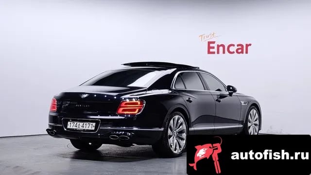 Bentley Flying Spur Flying Spur 3rd Generation 2022 года - вид 2