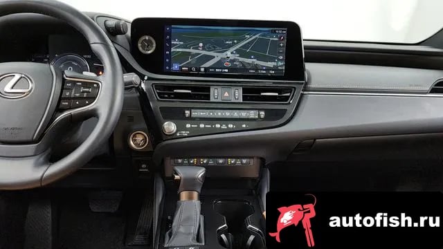 Lexus ES ES300h 7th generation 2024 года - похожие автомобили