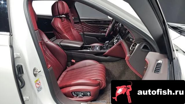 Bentley Flying Spur Flying Spur 3rd Generation 2022 года - похожие автомобили