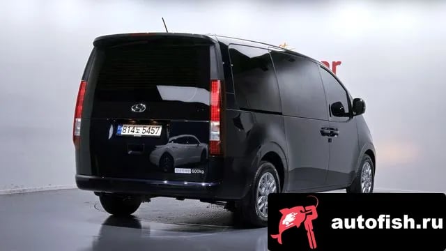 Hyundai Staria Staria 2024 года - вид 2
