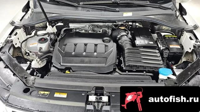 Volkswagen Tiguan Tiguan second Generation 2021 года - вид 6