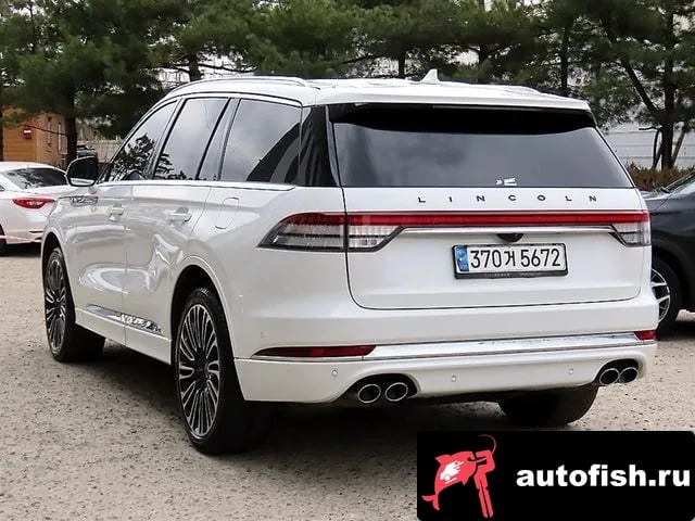 Lincoln Aviator Aviator 2nd generation 2021 года - вид 3