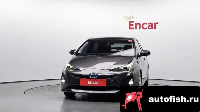 Toyota Prius Prius 4th Generation 2018 года - вид 3