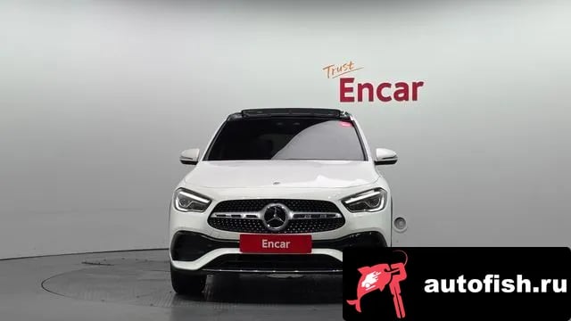 Mercedes-Benz GLA-Class GLA - Class H247 2023 года - вид 3