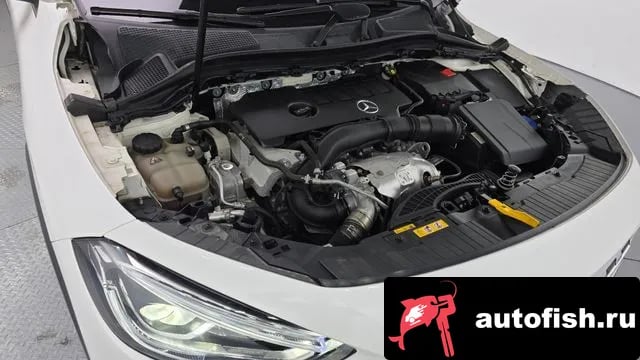 Mercedes-Benz GLA-Class GLA - Class H247 2023 года - вид 6