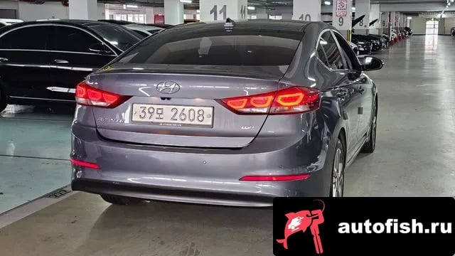 Hyundai AVANTE Avante AD 2018 года - вид 4