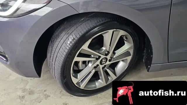 Hyundai AVANTE Avante AD 2018 года - вид 5