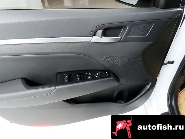 Hyundai AVANTE The New Avante AD 2019 года - похожие автомобили