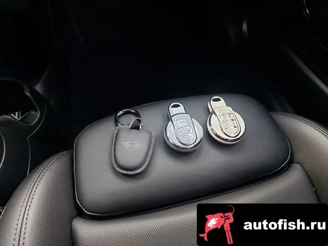 Mini Cooper Cooper 2019 года - похожие автомобили