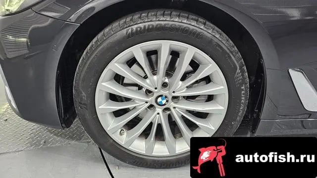 BMW 5-Series 5 Series (G30) 2023 года - вид 5