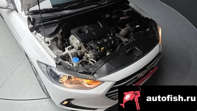 Hyundai AVANTE Avante AD 2018 года - вид 6