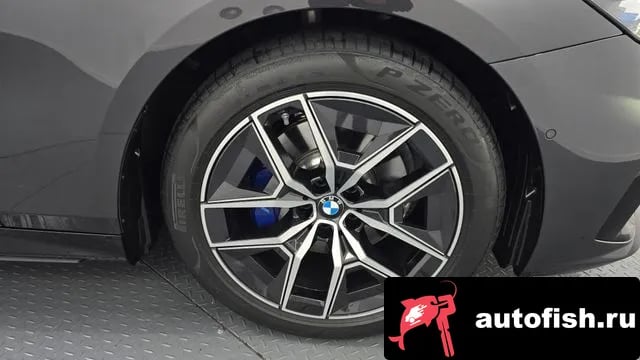 BMW 5-Series 5 Series (G30) 2025 года - вид 5