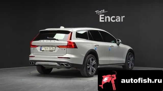 Volvo V60 V60 Cross-country 2nd Generation 2021 года - вид 2