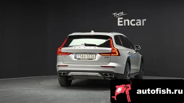 Volvo V60 V60 Cross-country 2nd Generation 2021 года - вид 4