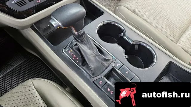 Kia Carnival The New Carnival 2018 года - похожие автомобили