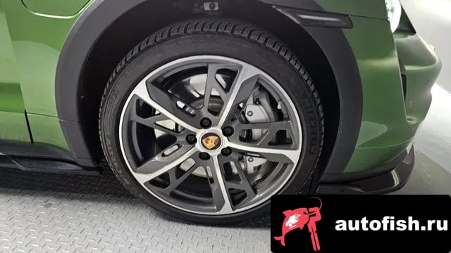 Porsche Taycan Taikan 2022 года - похожие автомобили