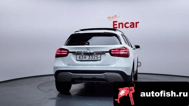 Mercedes-Benz GLA-Class GLA-Class X156 2017 года - вид 4