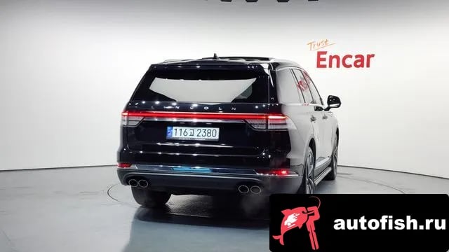 Lincoln Aviator Aviator 2nd generation 2020 года - вид 4