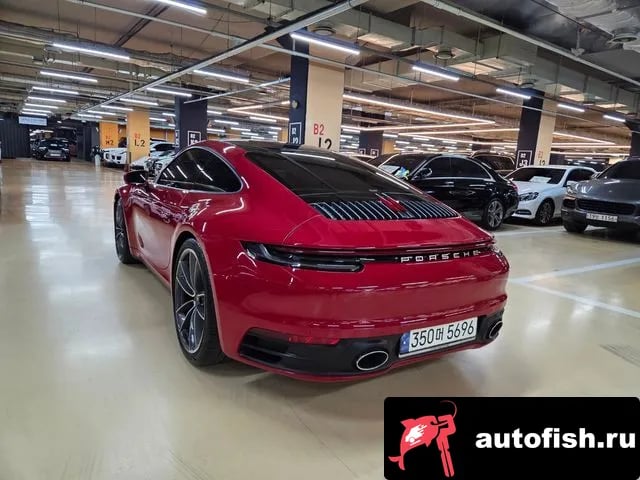 Porsche 911 911 (992) 2021 года - вид 4