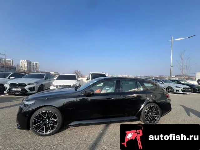 BMW M5 M5 (G90) 2025 года - похожие автомобили