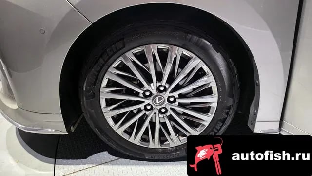 Lexus LM LM Second Generation 2024 года - вид 5