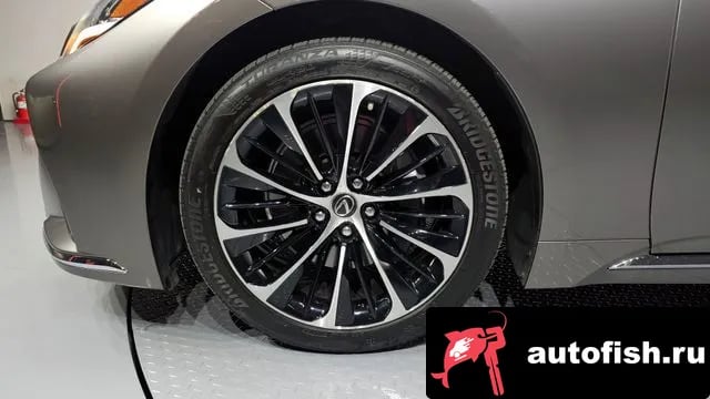 Lexus LS LS500 5th generation 2021 года - вид 5